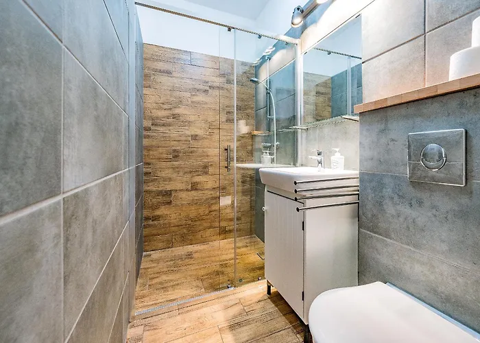 Pomorskie Enter House